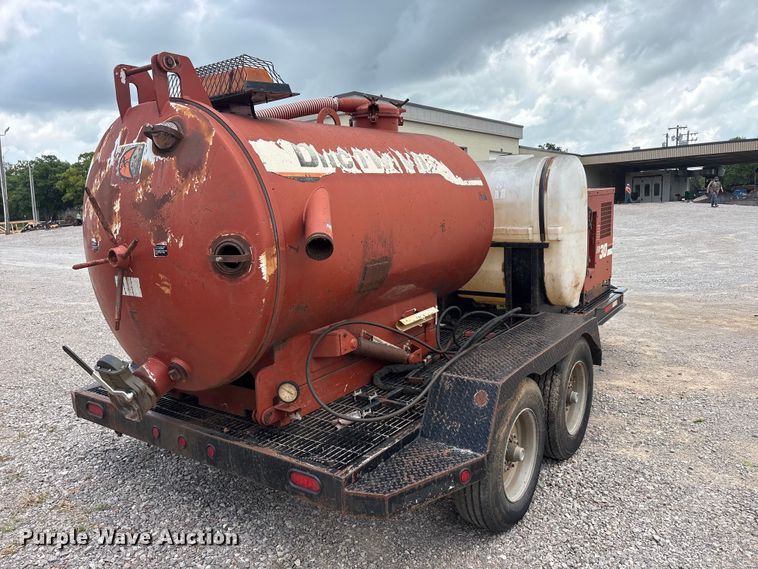 image for item EU5787 Ditch witch Fx30 vacuum excavator