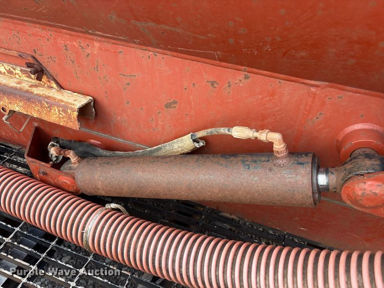 image for item EU5787 Ditch witch Fx30 vacuum excavator