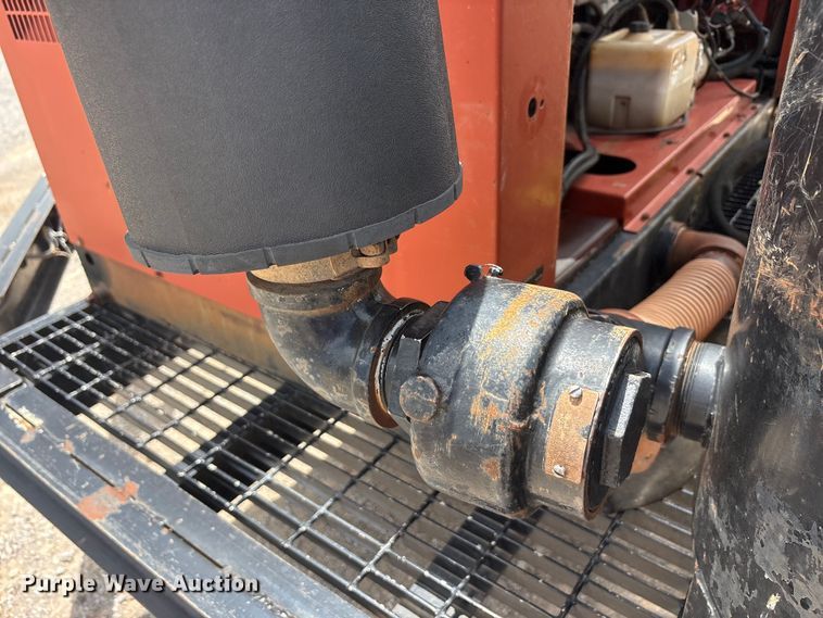 image for item EU5787 Ditch witch Fx30 vacuum excavator