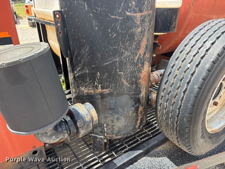 image for item EU5787 Ditch witch Fx30 vacuum excavator