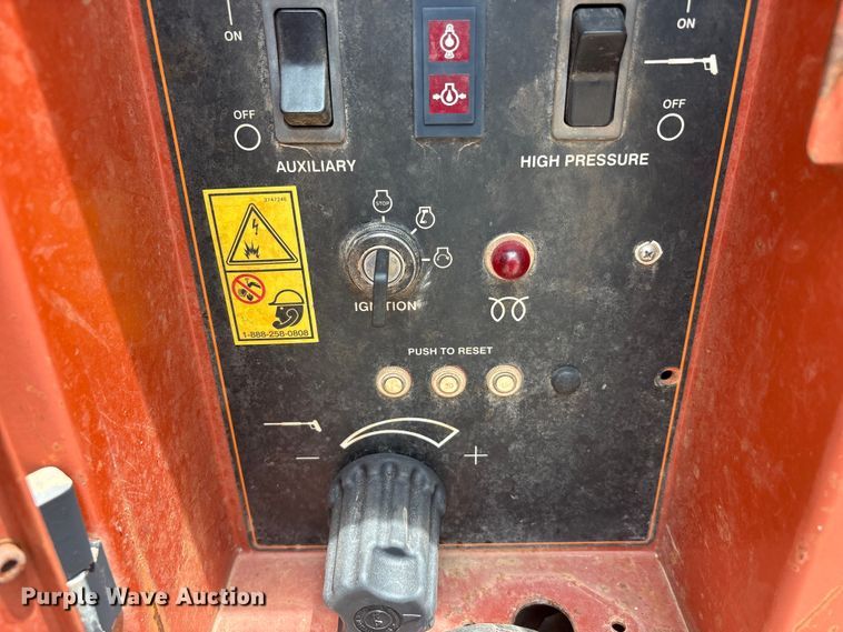 image for item EU5787 Ditch witch Fx30 vacuum excavator