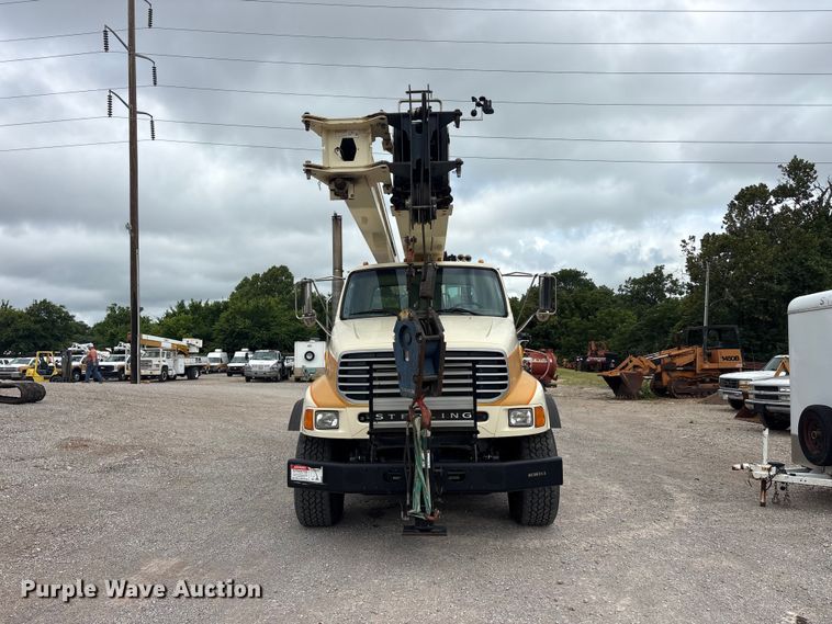 image for item EU5790 2006 Sterling L8500 Series crane truck