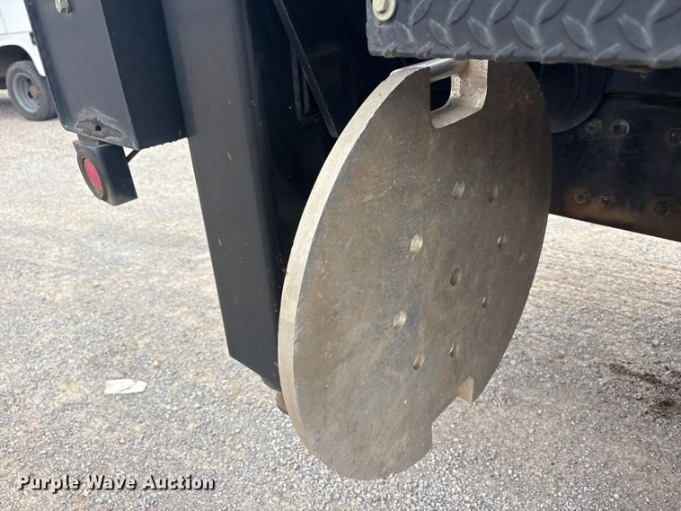image for item EU5790 2006 Sterling L8500 Series crane truck