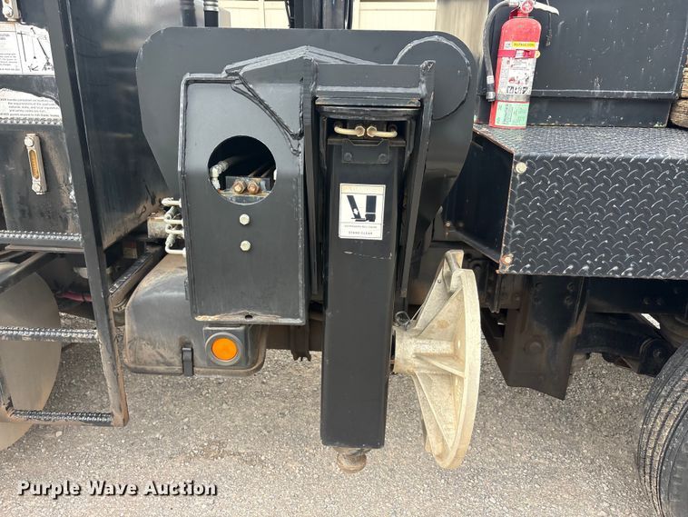 image for item EU5790 2006 Sterling L8500 Series crane truck