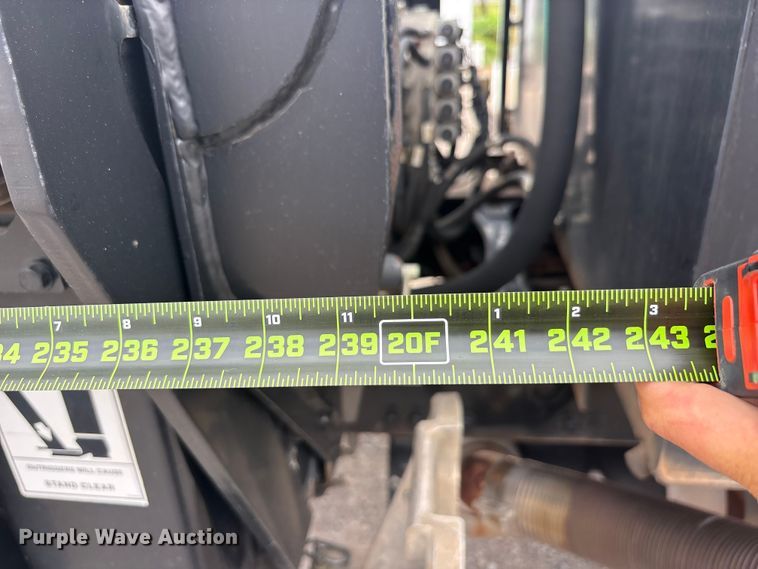 image for item EU5790 2006 Sterling L8500 Series crane truck