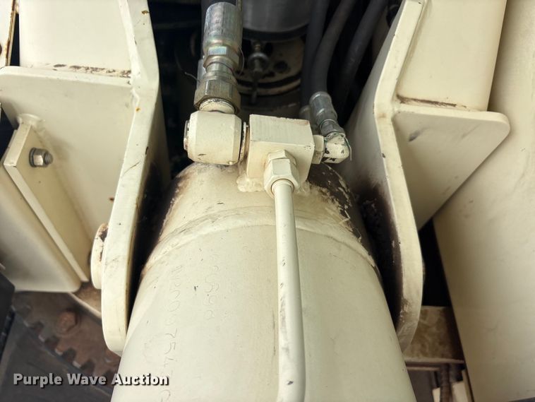image for item EU5790 2006 Sterling L8500 Series crane truck
