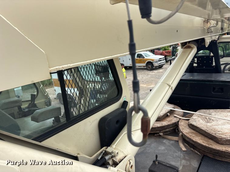 image for item EU5790 2006 Sterling L8500 Series crane truck