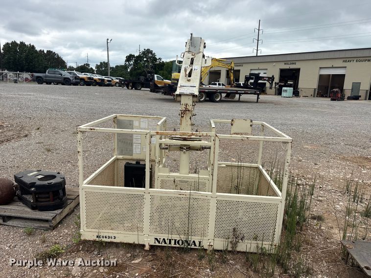 image for item EU5790 2006 Sterling L8500 Series crane truck