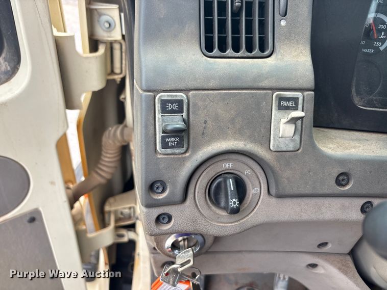 image for item EU5790 2006 Sterling L8500 Series crane truck