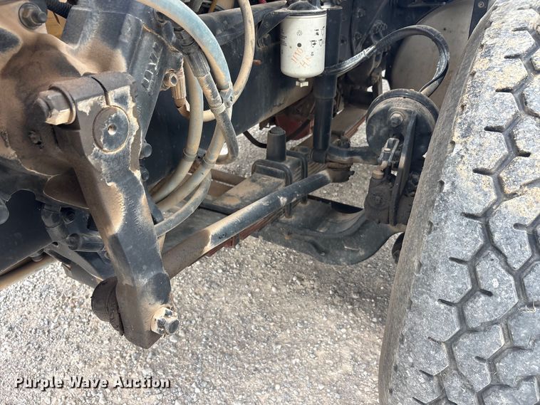 image for item EU5790 2006 Sterling L8500 Series crane truck