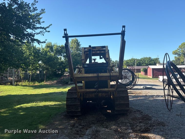 image for item EU5799 Komatsu D135A cable plow