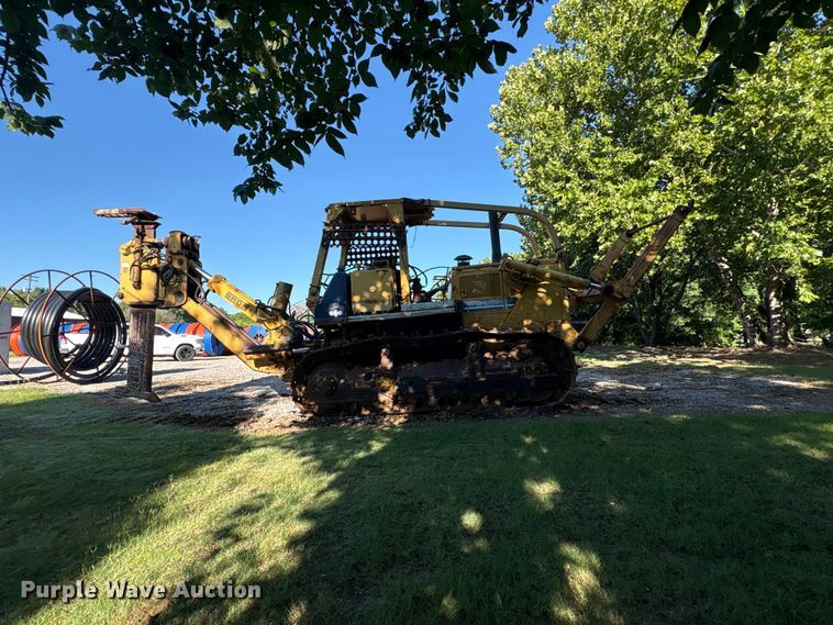 image for item EU5799 Komatsu D135A cable plow