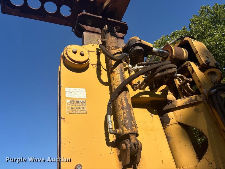 image for item EU5799 Komatsu D135A cable plow