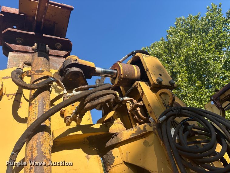 image for item EU5799 Komatsu D135A cable plow
