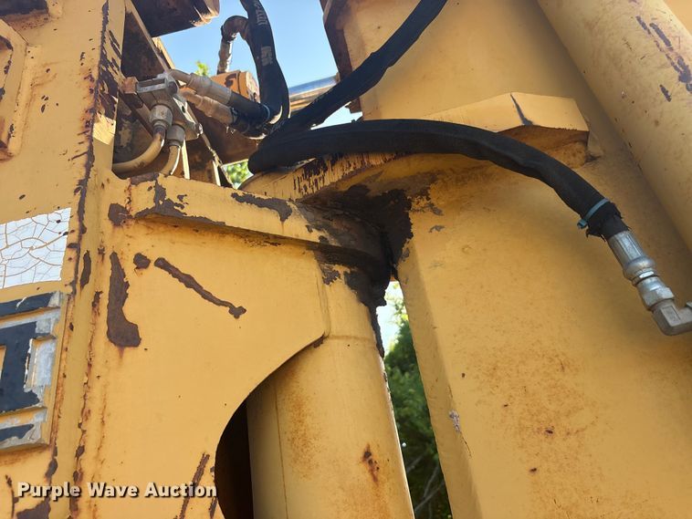 image for item EU5799 Komatsu D135A cable plow