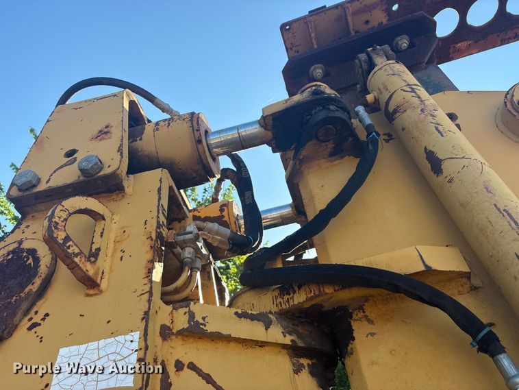 image for item EU5799 Komatsu D135A cable plow