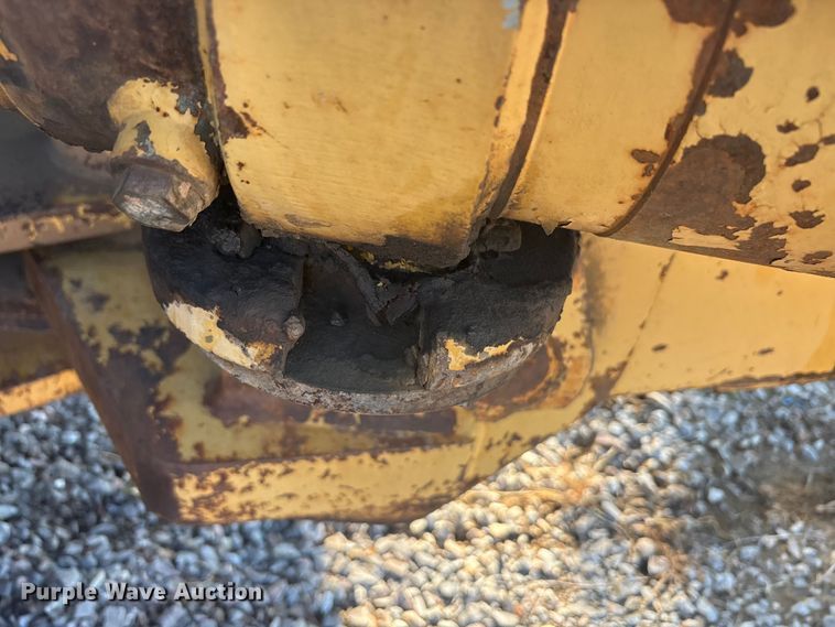 image for item EU5799 Komatsu D135A cable plow