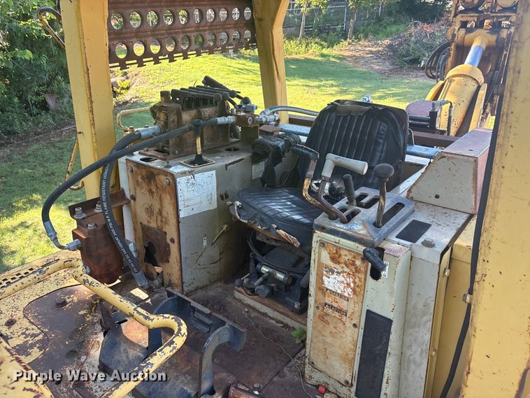 image for item EU5799 Komatsu D135A cable plow
