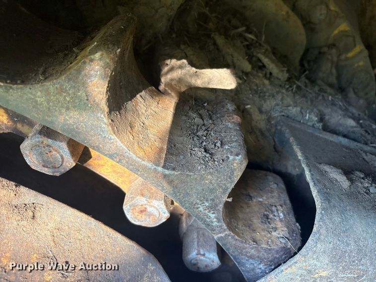 image for item EU5799 Komatsu D135A cable plow