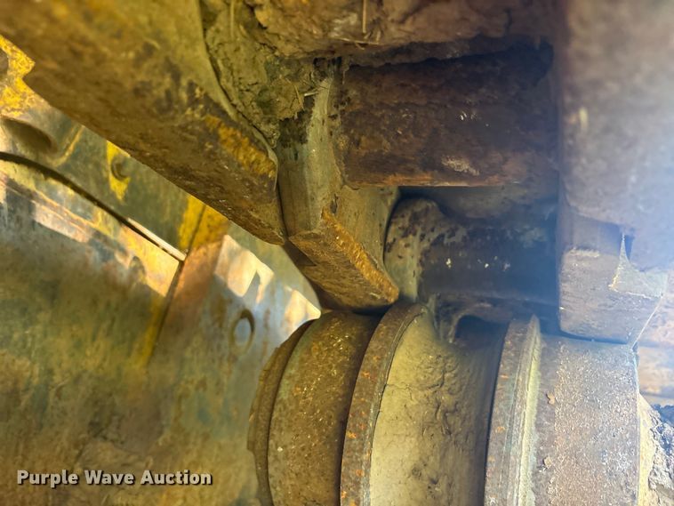 image for item EU5799 Komatsu D135A cable plow