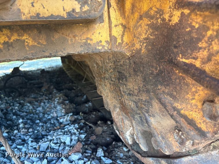 image for item EU5799 Komatsu D135A cable plow