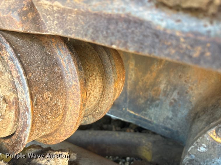 image for item EU5799 Komatsu D135A cable plow