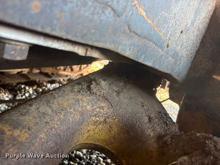 image for item EU5799 Komatsu D135A cable plow