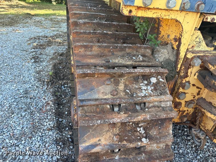 image for item EU5799 Komatsu D135A cable plow