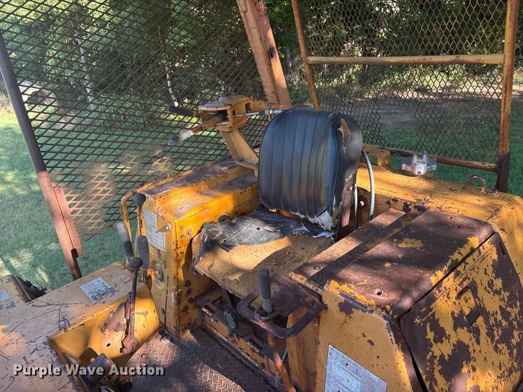image for item EU5800 1978 Komatsu D53-16 dozer