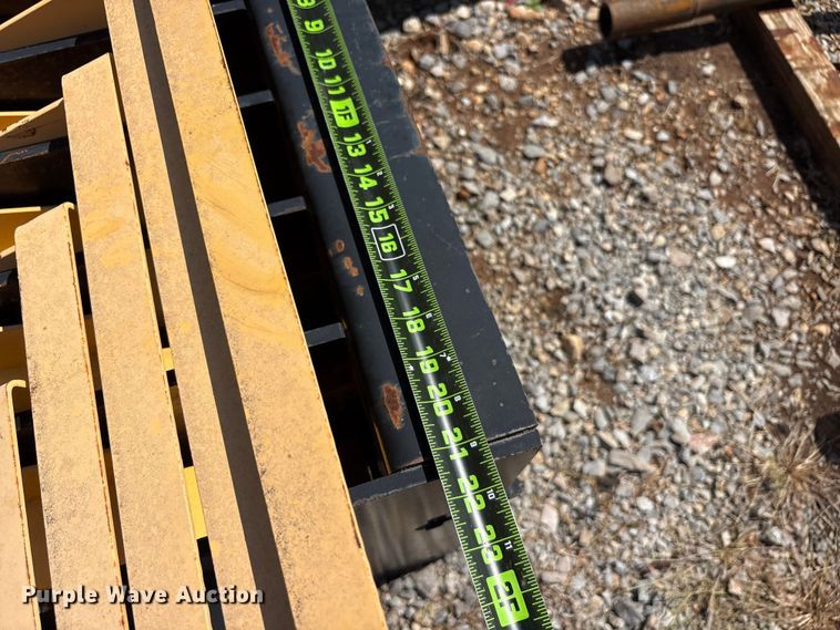 image for item EU5805 (3) Ditch Witch JT300 drill stem baskets