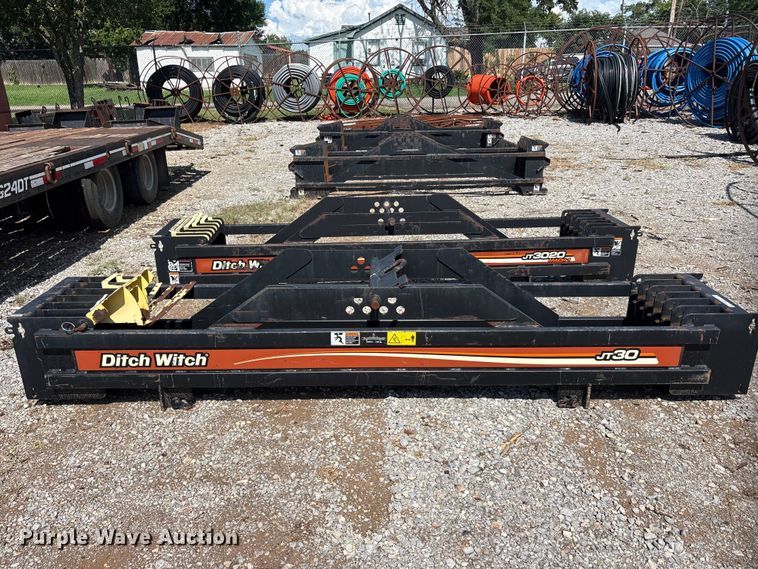 image for item EU5808 (2) Ditch Witch JT30/20 drill stem baskets