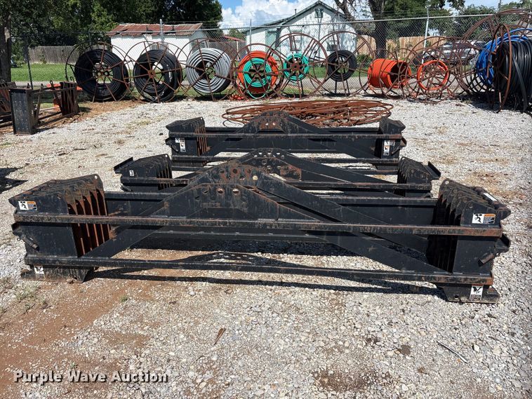 image for item EU5809 (3) Ditch Witch JT2720 drill stem baskets