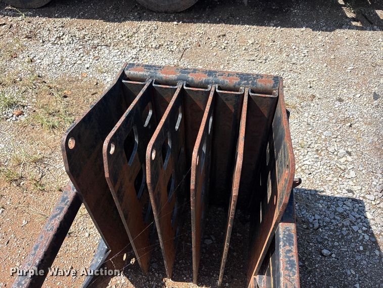 image for item EU5809 (3) Ditch Witch JT2720 drill stem baskets