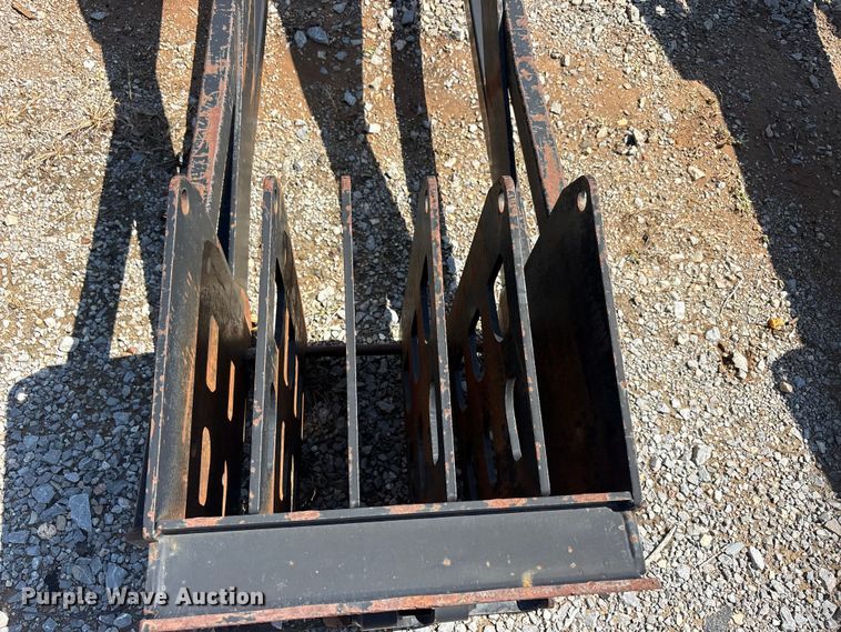 image for item EU5809 (3) Ditch Witch JT2720 drill stem baskets