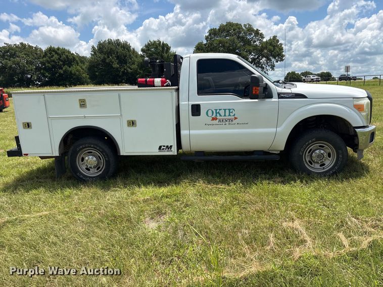 image for item EU5824 2013 Ford F250 Super utility bed pickup truck