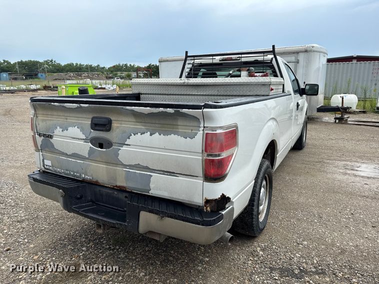 image for item EV6033 2011 Ford F150 XL pickup truck