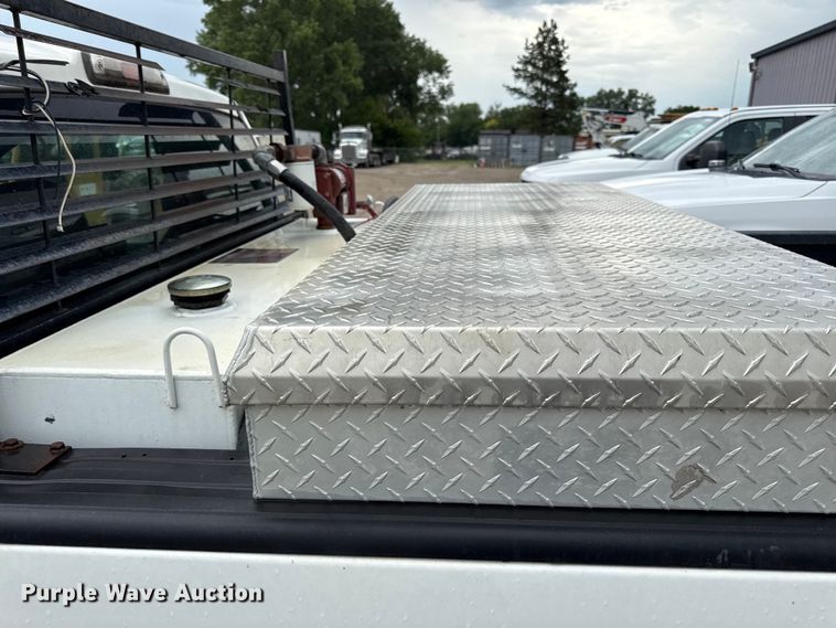 image for item EV6033 2011 Ford F150 XL pickup truck