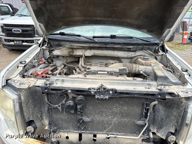 image for item EV6033 2011 Ford F150 XL pickup truck