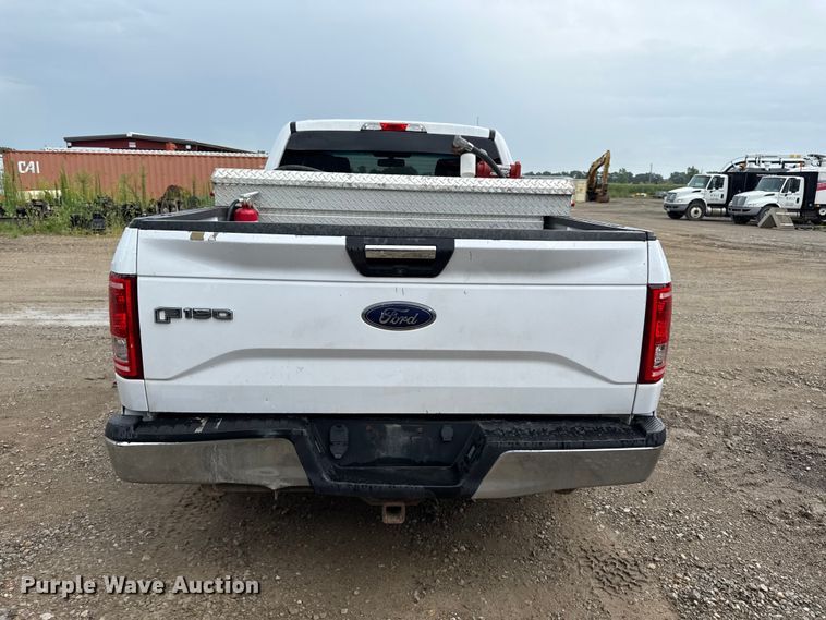 image for item EV6036 2015 Ford F150 XLT Ext. Cab pickup truck