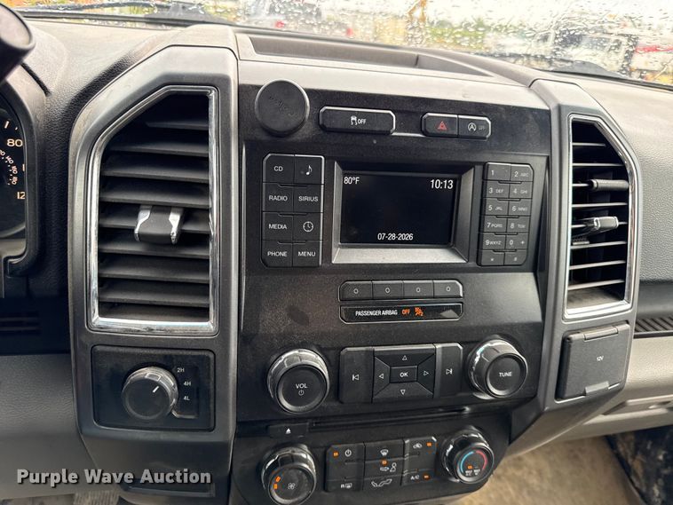 image for item EV6036 2015 Ford F150 XLT Ext. Cab pickup truck