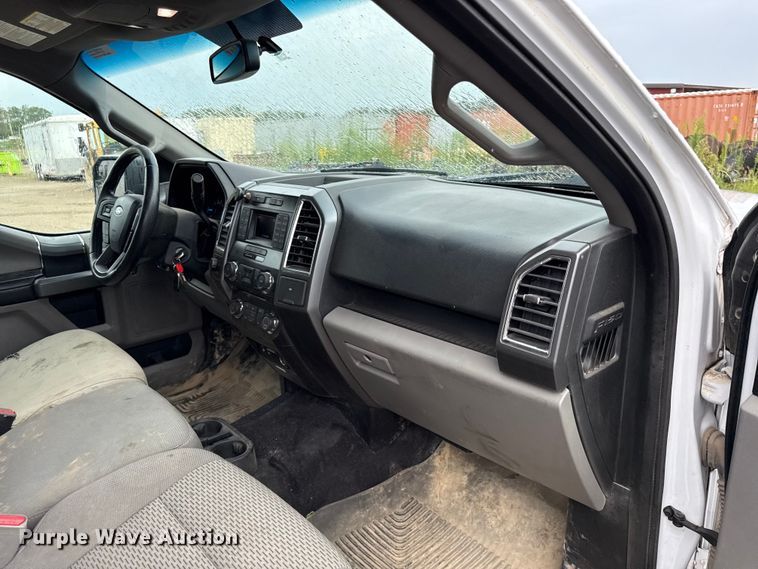 image for item EV6036 2015 Ford F150 XLT Ext. Cab pickup truck