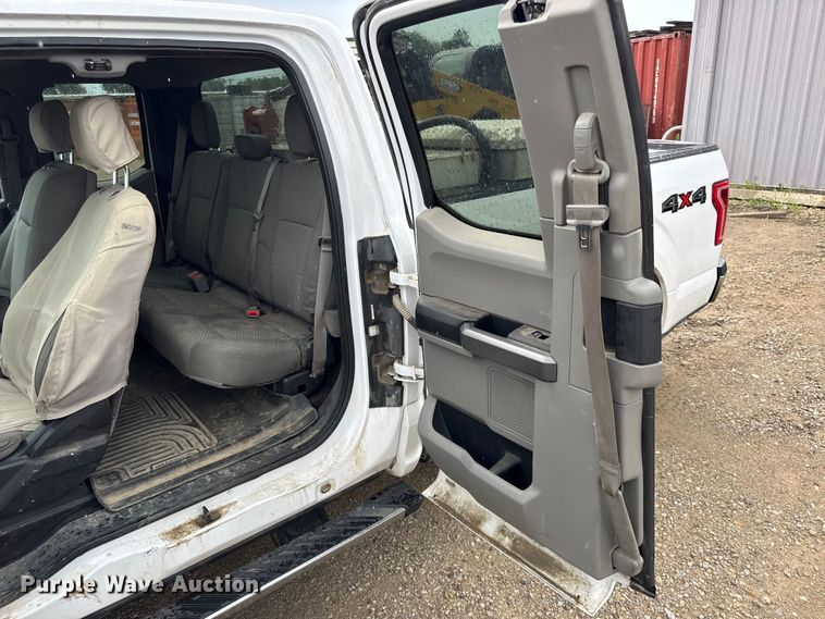 image for item EV6036 2015 Ford F150 XLT Ext. Cab pickup truck