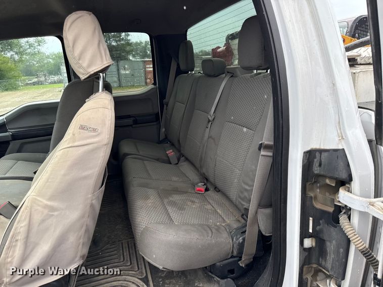 image for item EV6036 2015 Ford F150 XLT Ext. Cab pickup truck