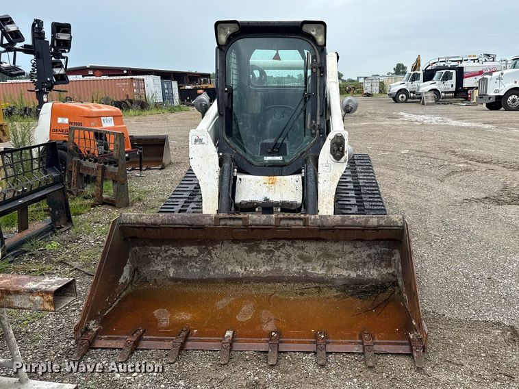 image for item EV6037 2016 Bobcat T750 tracked skid steer loader