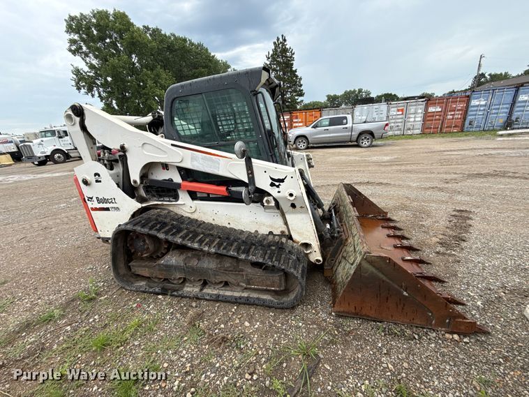 image for item EV6037 2016 Bobcat T750 tracked skid steer loader