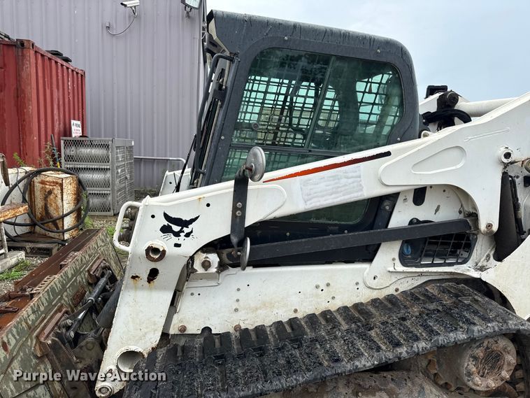 image for item EV6037 2016 Bobcat T750 tracked skid steer loader