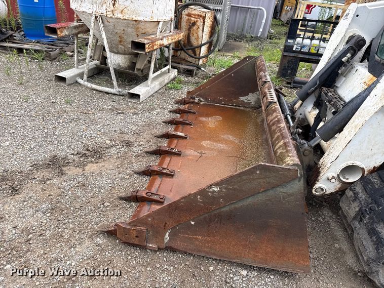 image for item EV6037 2016 Bobcat T750 tracked skid steer loader