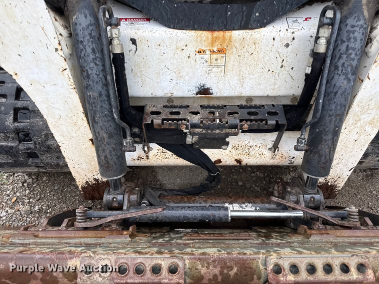 image for item EV6037 2016 Bobcat T750 tracked skid steer loader