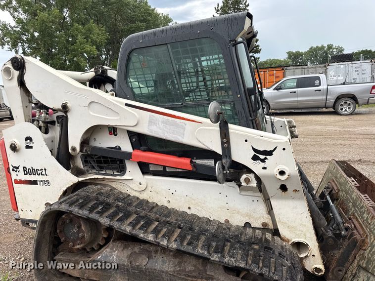 image for item EV6037 2016 Bobcat T750 tracked skid steer loader