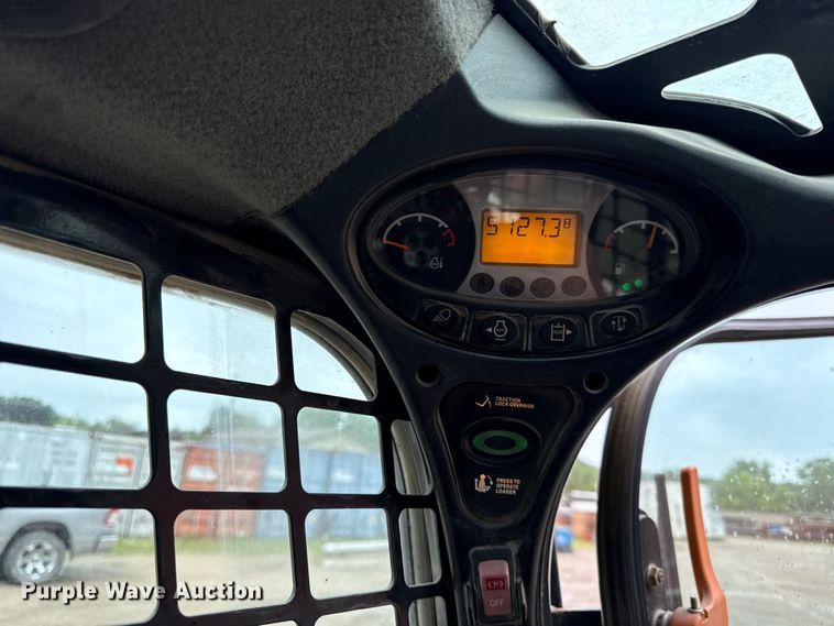 image for item EV6037 2016 Bobcat T750 tracked skid steer loader